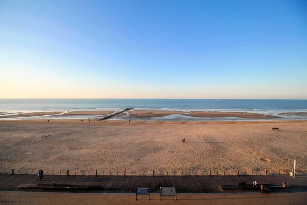 Ferienwohnung Knappe Studio Met Subliem Zeezicht! Ostende Exterior foto